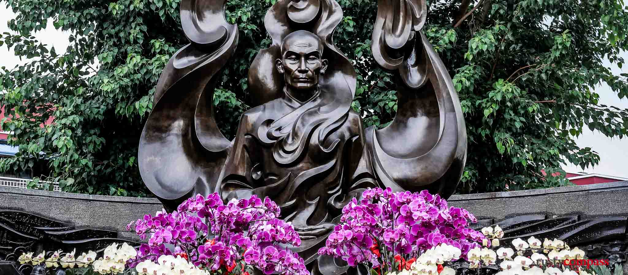 Thich Quang Duc monument expands, Ho Chi Minh City Thich Quang Duc monument expands, Ho Chi Minh City